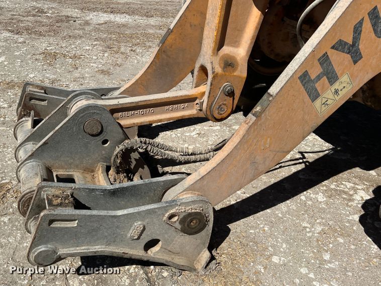 image for item DO8722 2013 Hyundai HL757-9  wheel loader