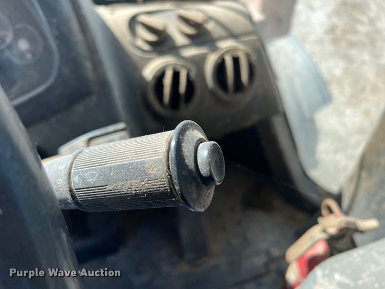 image for item DO8722 2013 Hyundai HL757-9  wheel loader