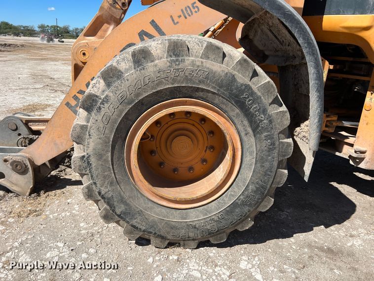 image for item DO8722 2013 Hyundai HL757-9  wheel loader