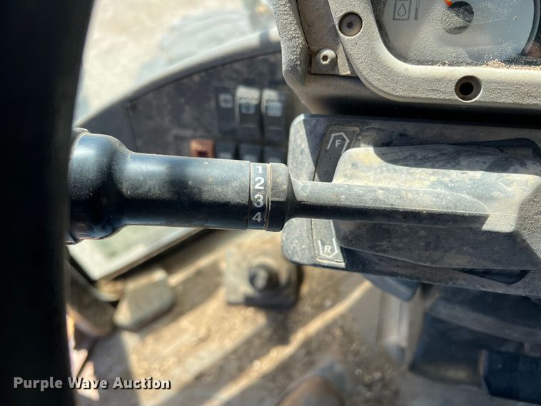 image for item DO8724 2009 Caterpillar 924H  wheel loader