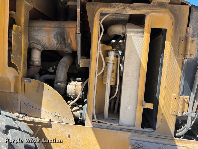 image for item DO8724 2009 Caterpillar 924H  wheel loader
