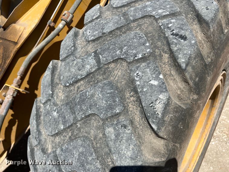 image for item DO8724 2009 Caterpillar 924H  wheel loader