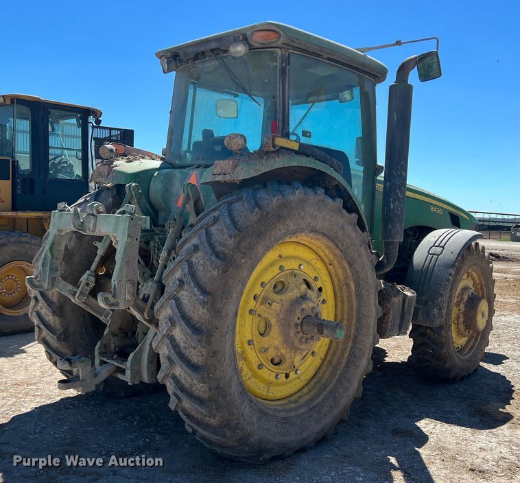 image for item DO8725 2009 John Deere 8430  MFWD tractor