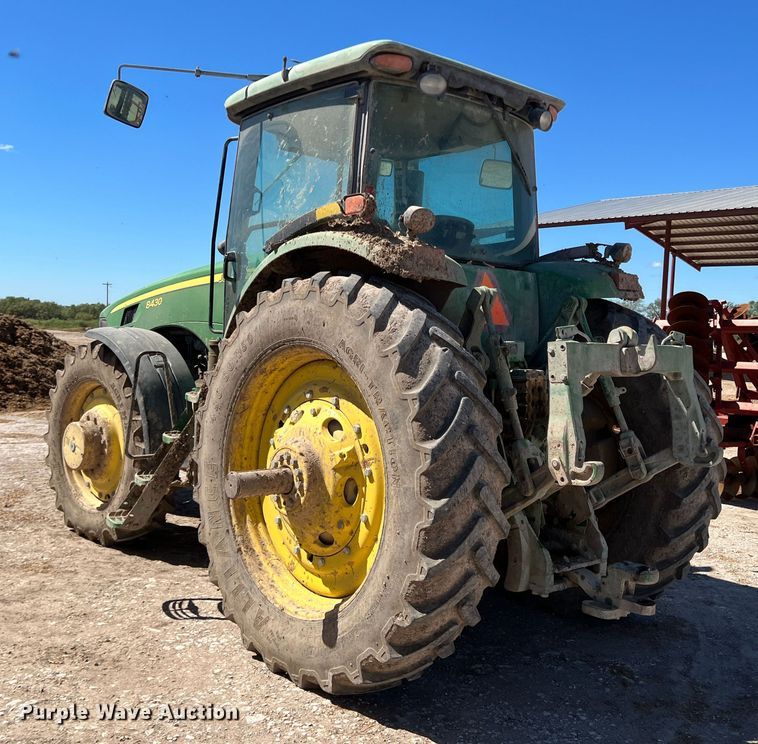 image for item DO8725 2009 John Deere 8430  MFWD tractor