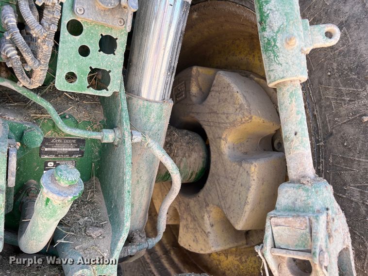 image for item DO8725 2009 John Deere 8430  MFWD tractor