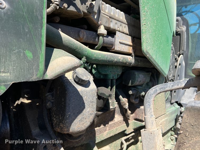 image for item DO8725 2009 John Deere 8430  MFWD tractor