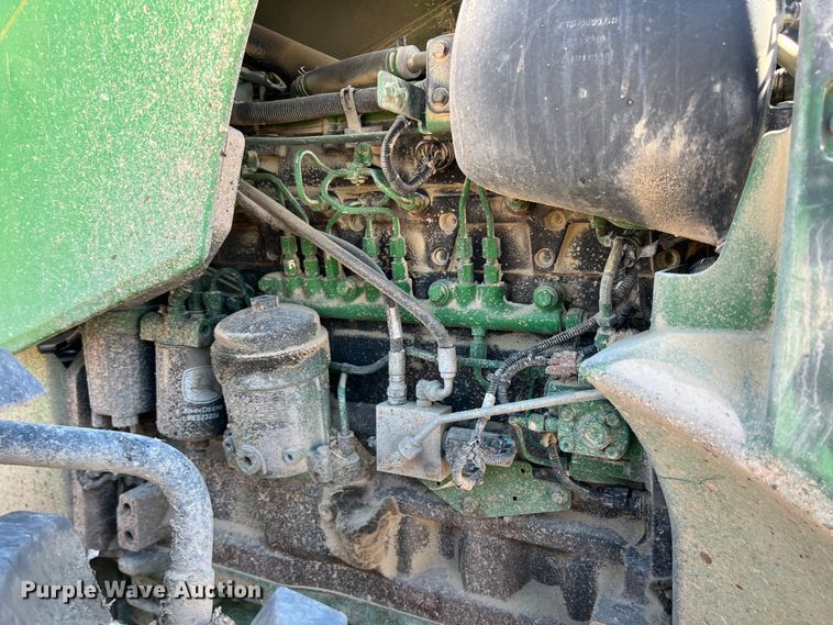 image for item DO8725 2009 John Deere 8430  MFWD tractor