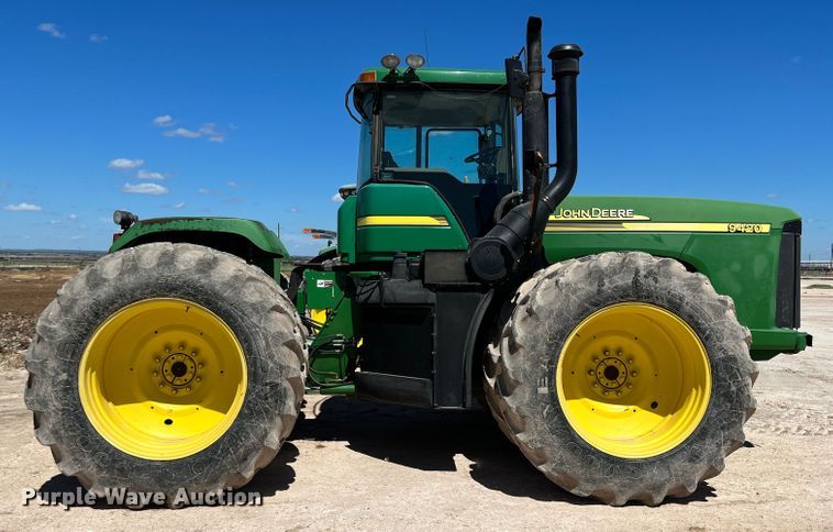 image for item DO8727 2005 John Deere 9420  4WD tractor
