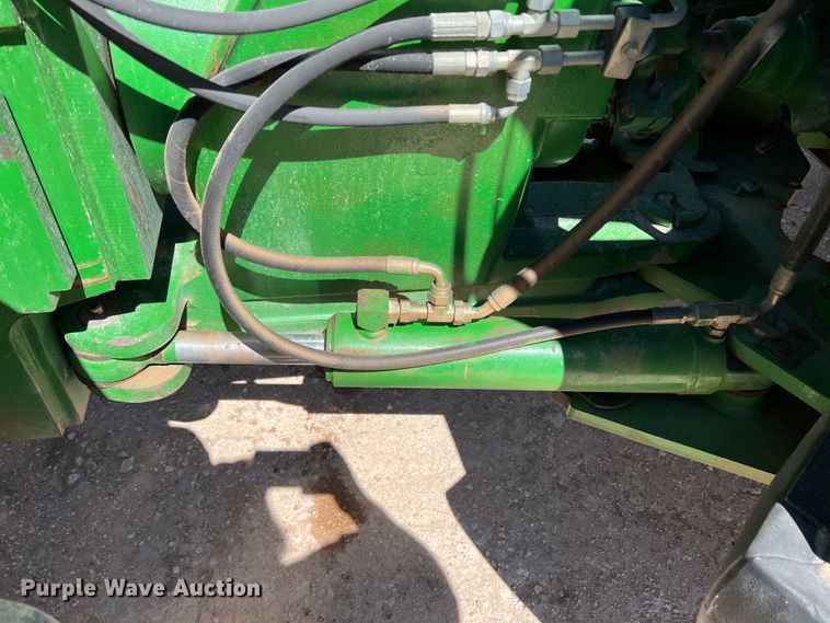 image for item DO8727 2005 John Deere 9420  4WD tractor