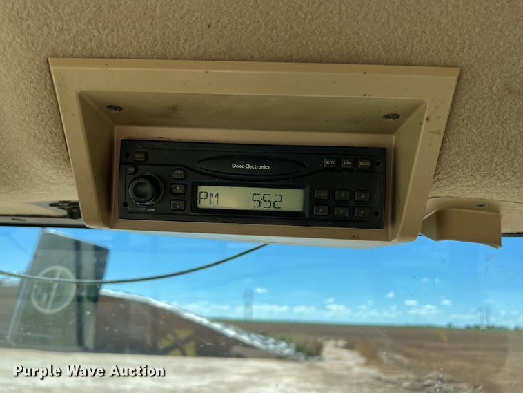 image for item DO8727 2005 John Deere 9420  4WD tractor