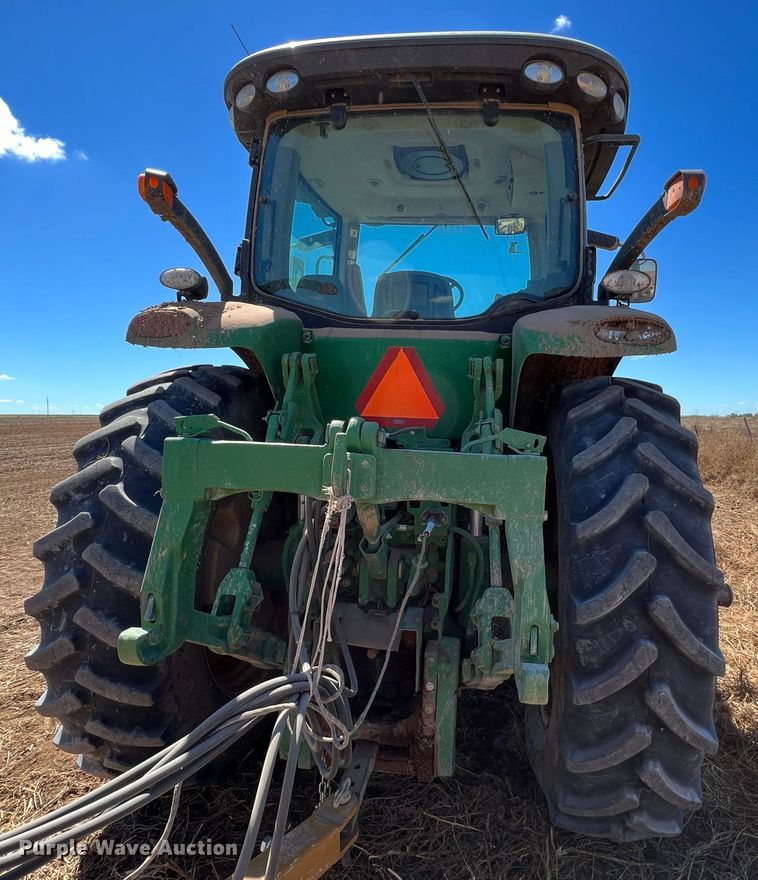 image for item DO8728 2013 John Deere 7200R  MFWD tractor