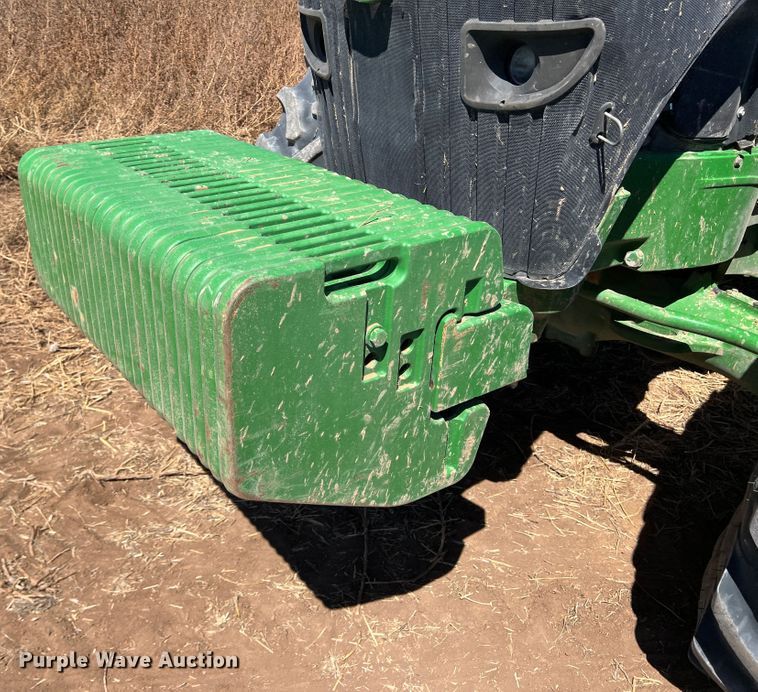 image for item DO8728 2013 John Deere 7200R  MFWD tractor