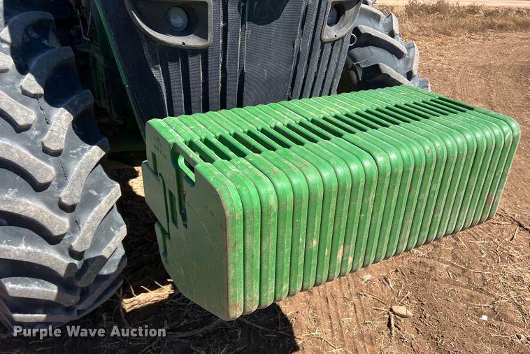 image for item DO8728 2013 John Deere 7200R  MFWD tractor