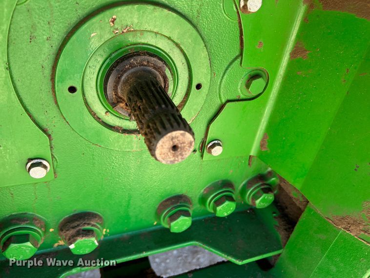image for item DO8729 2015 John Deere 7230R  MFWD tractor