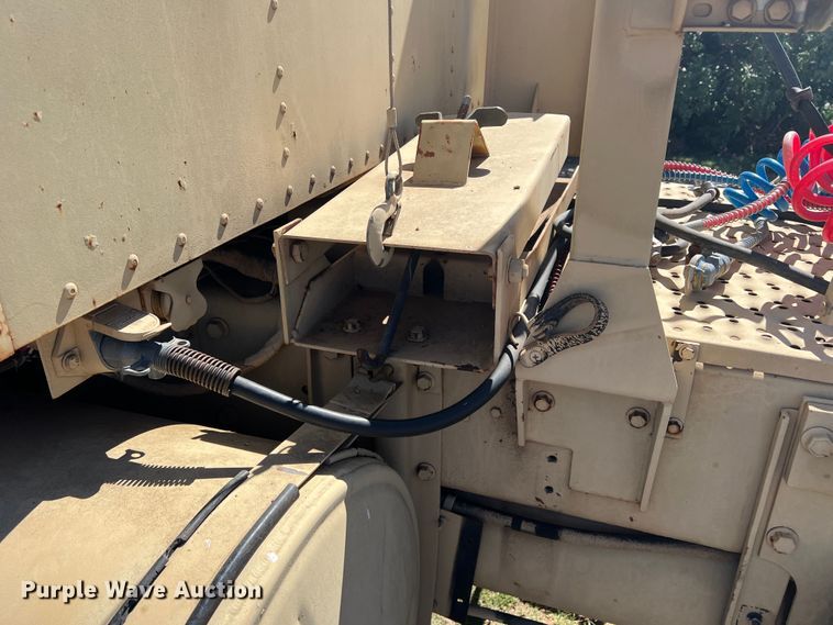 image for item DO8732 1983 Am General  semi truck