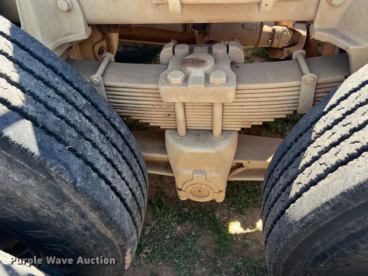 image for item DO8732 1983 Am General  semi truck