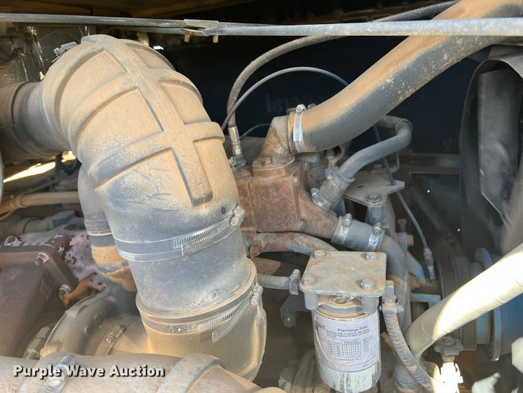 image for item DO8732 1983 Am General  semi truck