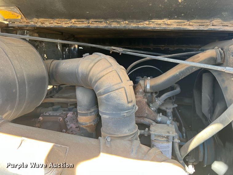 image for item DO8732 1983 Am General  semi truck