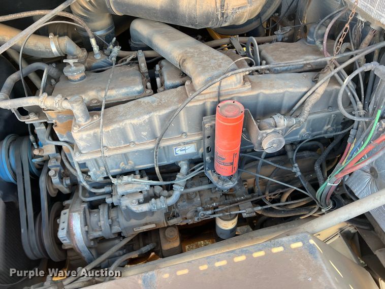 image for item DO8732 1983 Am General  semi truck