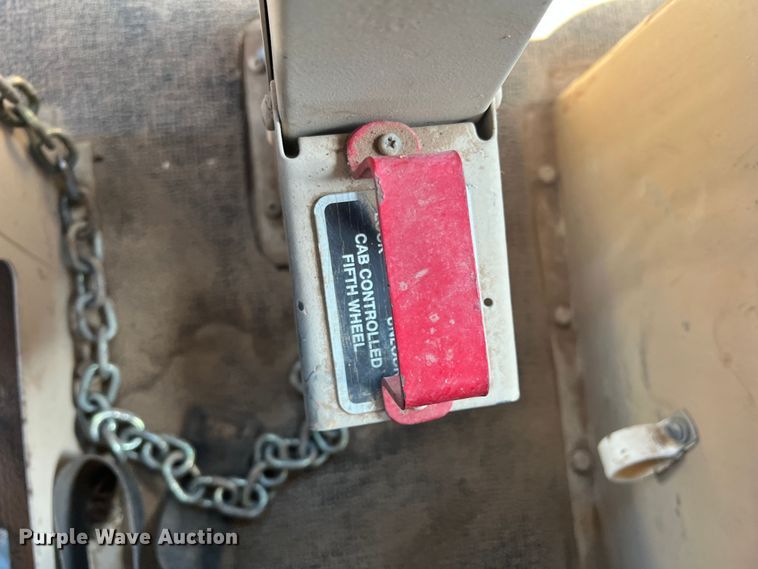 image for item DO8732 1983 Am General  semi truck