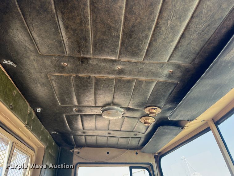 image for item DO8732 1983 Am General  semi truck