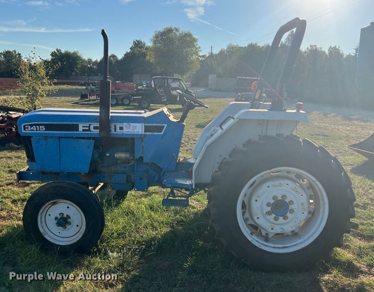 image for item DO8739 Ford 3415  tractor