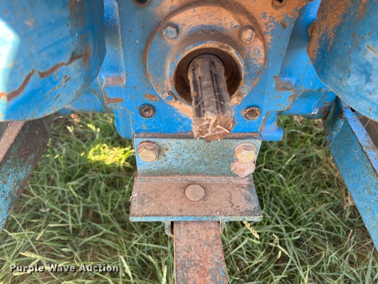 image for item DO8739 Ford 3415  tractor