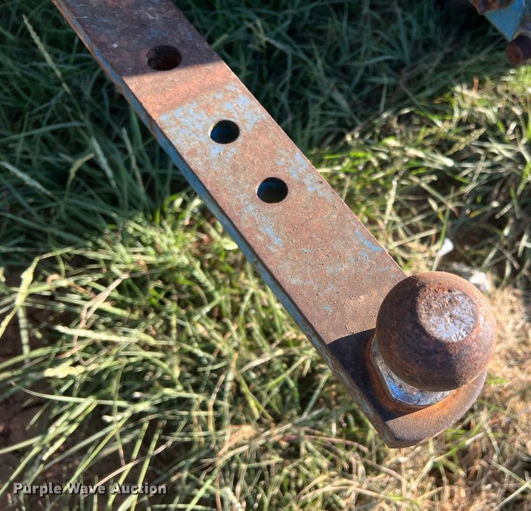 image for item DO8739 Ford 3415  tractor