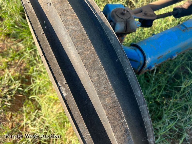 image for item DO8739 Ford 3415  tractor