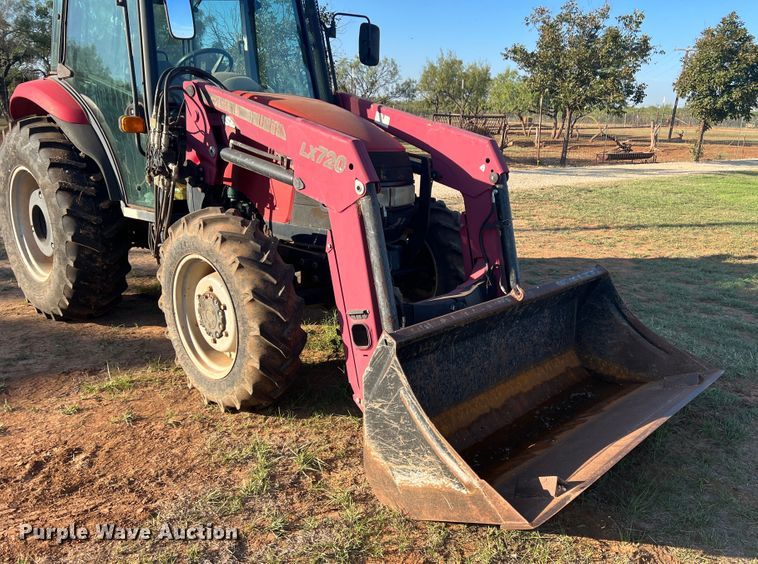 image for item DO8740 2007 Case IH JX70  MFWD tractor