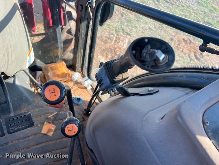 image for item DO8740 2007 Case IH JX70  MFWD tractor