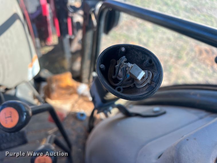 image for item DO8740 2007 Case IH JX70  MFWD tractor