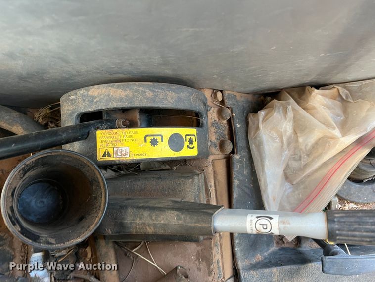 image for item DO8740 2007 Case IH JX70  MFWD tractor