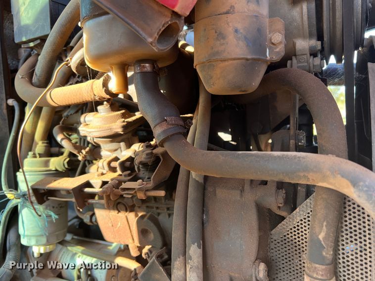 image for item DO8740 2007 Case IH JX70  MFWD tractor