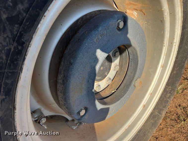 image for item DO8740 2007 Case IH JX70  MFWD tractor