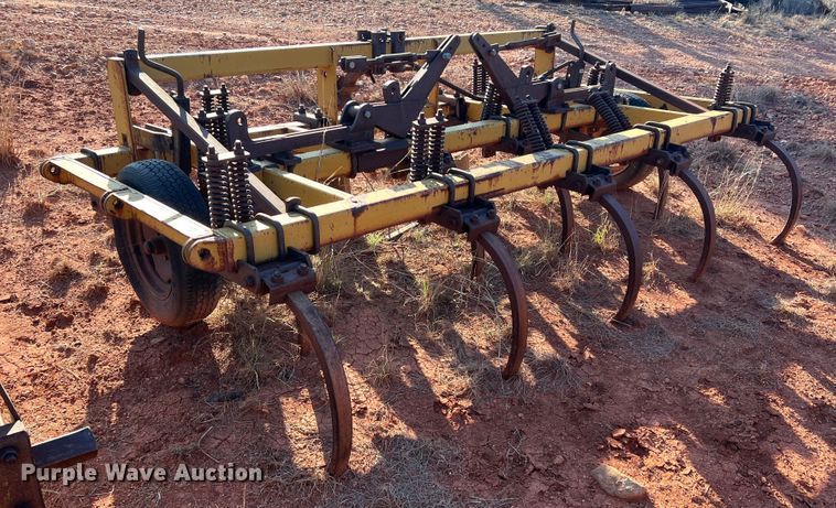 image for item DO8742 Chisel