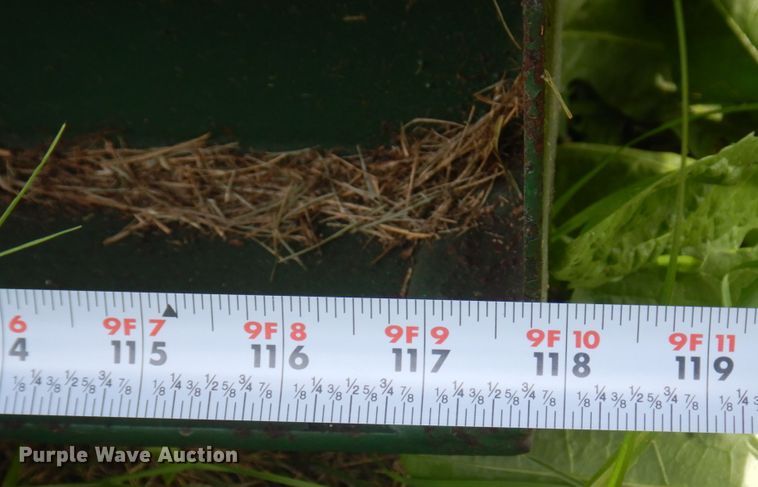 image for item DP0339 1997 FarmMaster FB233  feed grinder/mixer