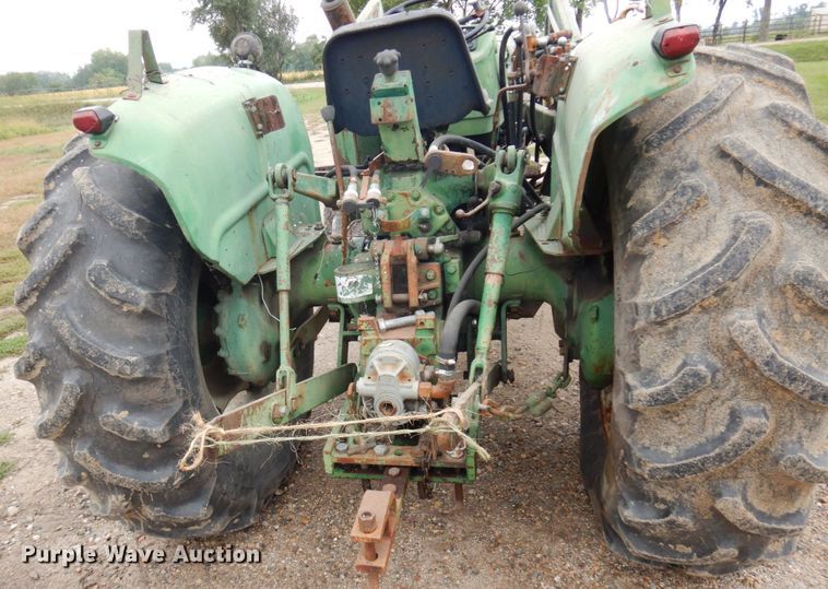 image for item DR0531 1974 Oliver 1465  tractor