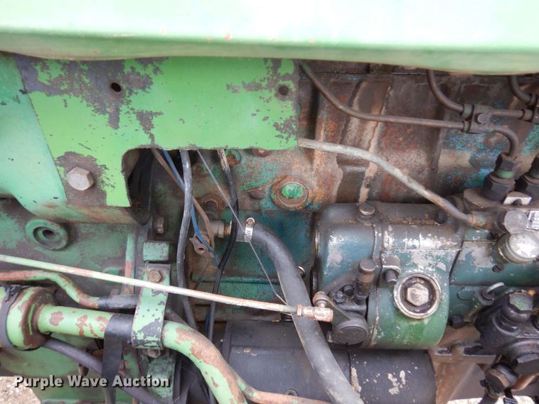 image for item DR0531 1974 Oliver 1465  tractor