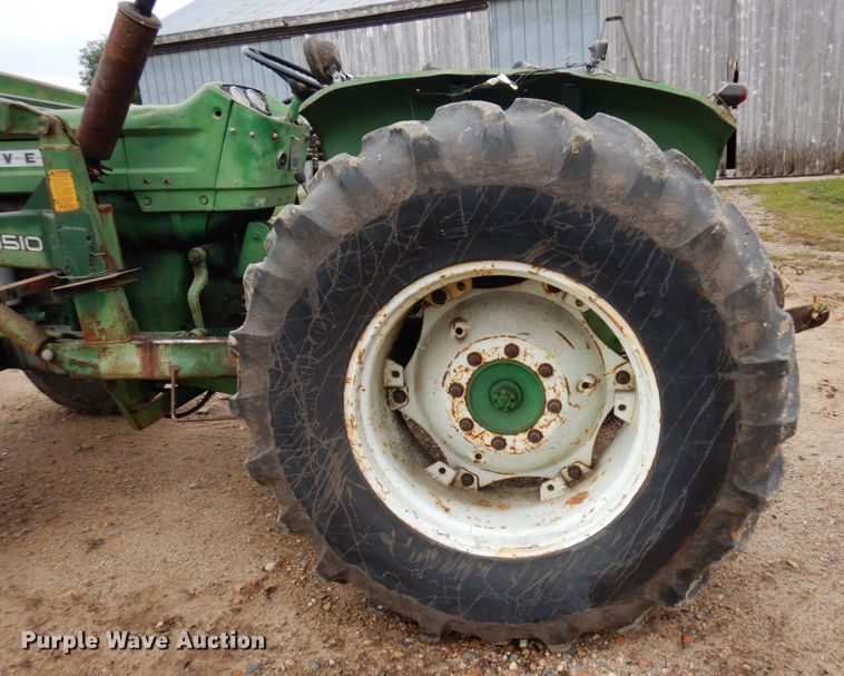 image for item DR0531 1974 Oliver 1465  tractor
