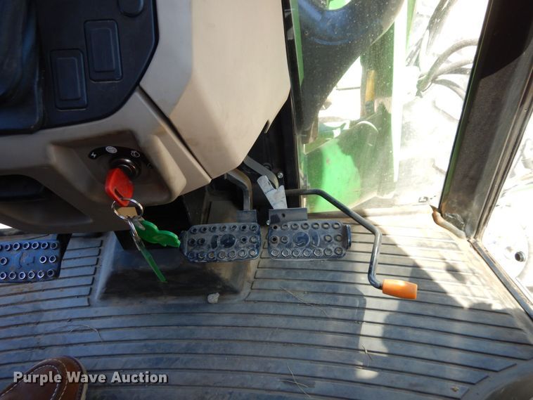 image for item DS1415 2014 John Deere 5085E  MFWD tractor