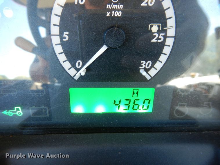 image for item DS1415 2014 John Deere 5085E  MFWD tractor