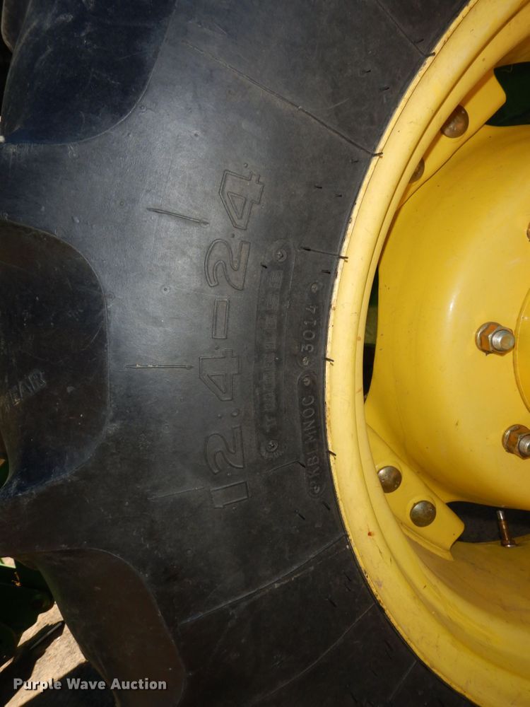 image for item DS1415 2014 John Deere 5085E  MFWD tractor