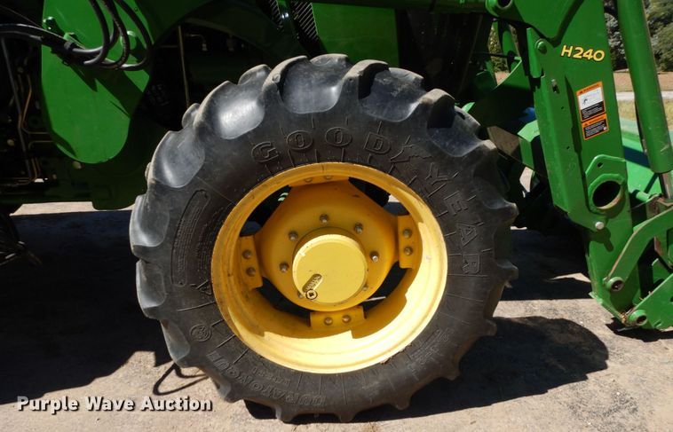 image for item DS1415 2014 John Deere 5085E  MFWD tractor