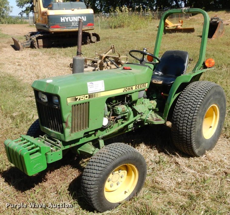 image for item DS1416 1985 John Deere 750  MFWD tractor