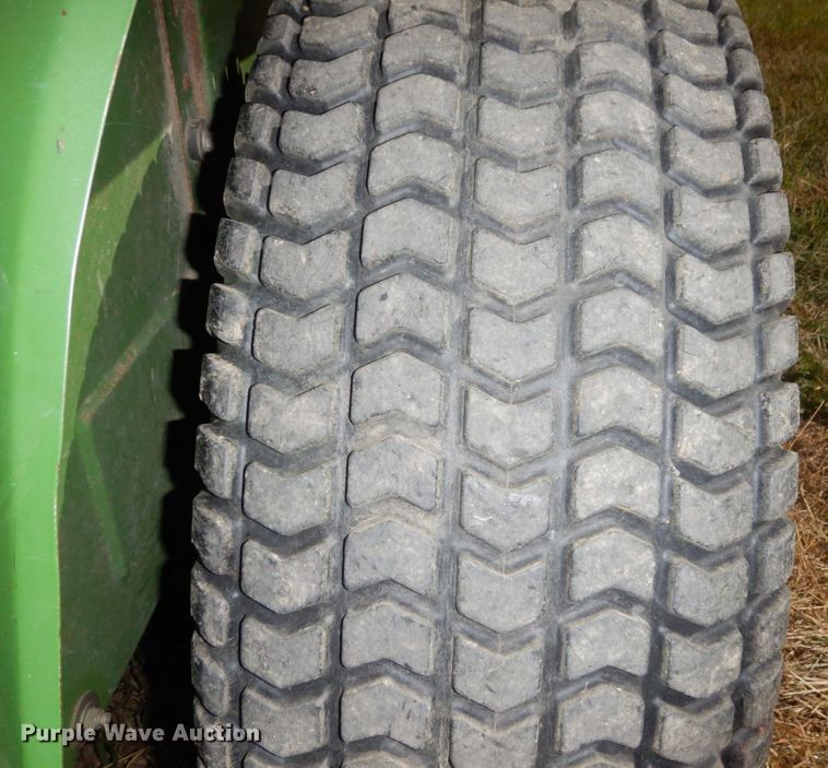 image for item DS1416 1985 John Deere 750  MFWD tractor