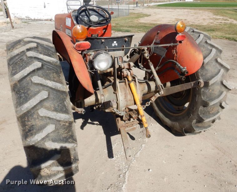 image for item DS1425 1978 Massey Ferguson 230  tractor