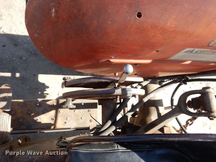 image for item DS1425 1978 Massey Ferguson 230  tractor