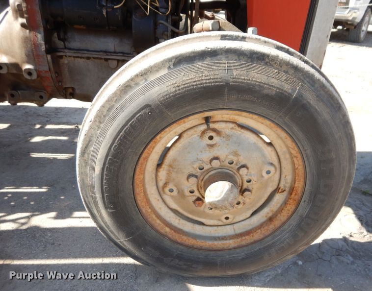 image for item DS1425 1978 Massey Ferguson 230  tractor