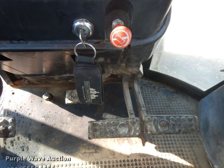 image for item HF9377 1980 John Deere 4640  tractor